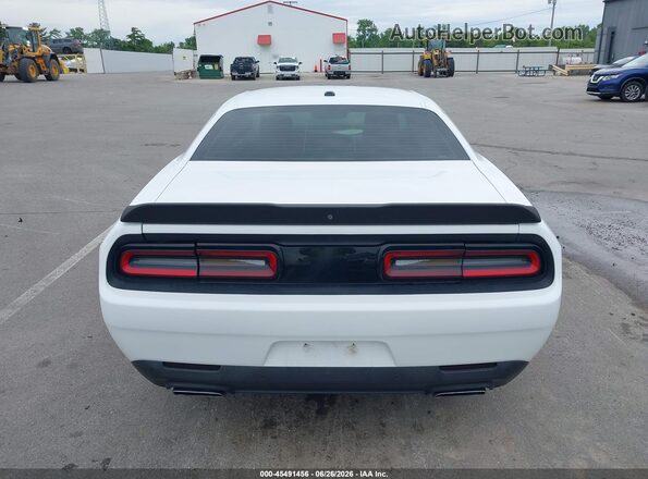 2C3CDZBT2GH255367 2016 DODGE CHALLENGER White 