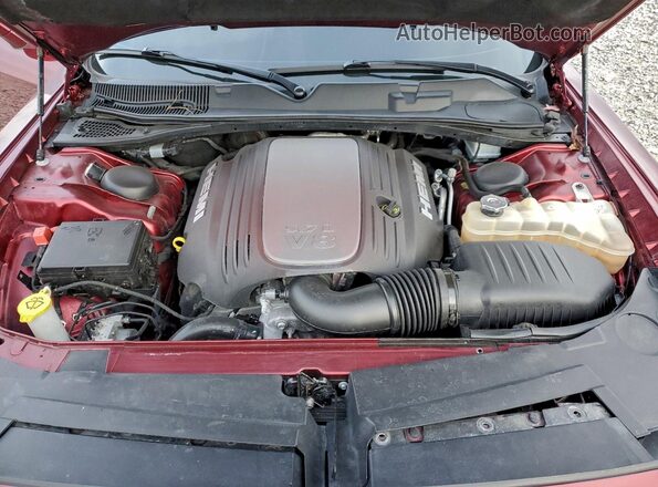 2C3CDZBT2KH652411 2019 DODGE CHALLENGER Maroon Vista interior trasera