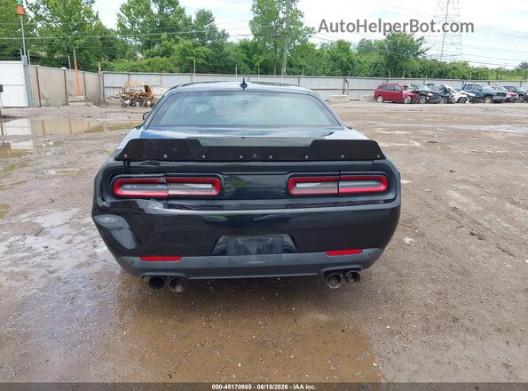 2C3CDZBT3GH221874 2016 DODGE CHALLENGER Черный 