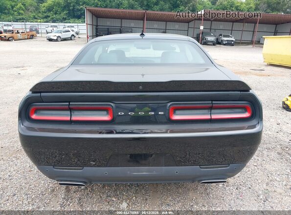 2C3CDZBT4GH226145 2016 DODGE CHALLENGER Черный 
