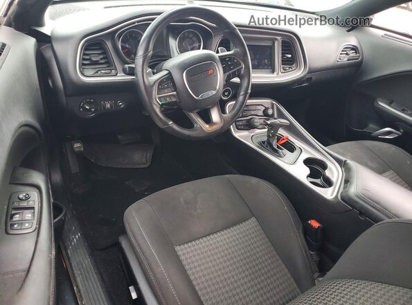 2C3CDZBT4KH606143 2019 DODGE CHALLENGER Black Dashboard view