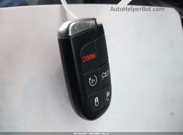 2C3CDZBT5KH557115 2019 DODGE CHALLENGER White Առջևի վահանակի տեսք