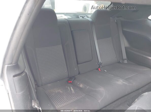 2C3CDZBT6JH144716 2018 DODGE CHALLENGER White VIN კოდის სტიკერის ხედი