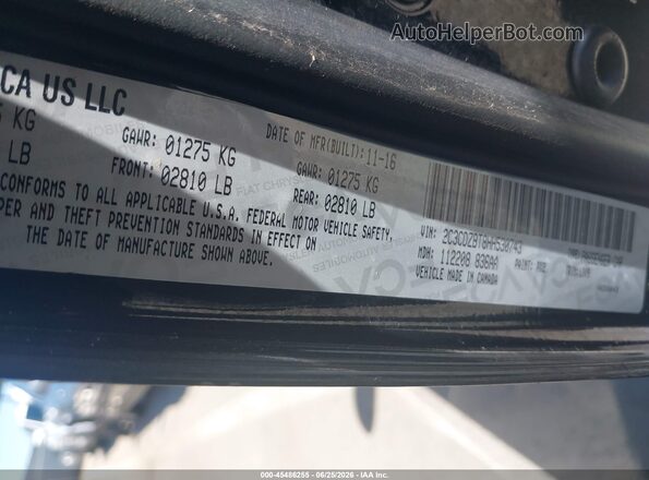 2C3CDZBT8HH530743 2017 DODGE CHALLENGER Black Widok komory silnika