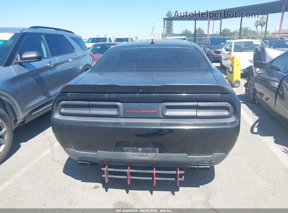 2C3CDZBT8HH530743 2017 DODGE CHALLENGER Black 