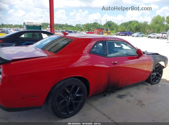 2C3CDZBT8MH503018 2021 DODGE CHALLENGER Red 360 interior view