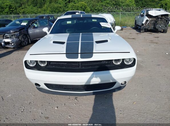 2C3CDZBT9HH509268 2017 DODGE CHALLENGER White Դիմացի տեսք
