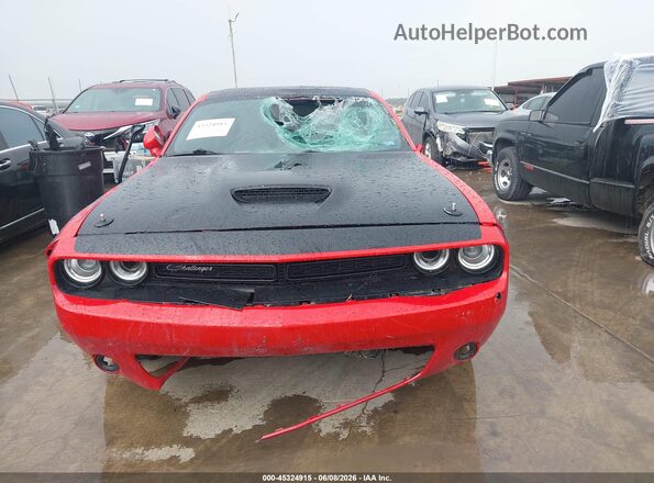 2C3CDZBTXHH544594 2017 DODGE CHALLENGER Red Вид задньої частини салону