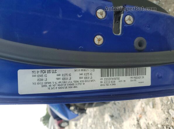 2C3CDZBTXKH587582 2019 DODGE CHALLENGER Blue Widok naklejki z numerem VIN