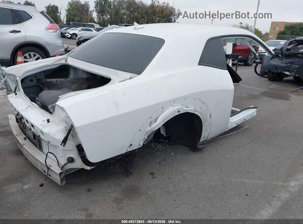 2C3CDZC93LH210130 2020 DODGE CHALLENGER White Trasero derecho
