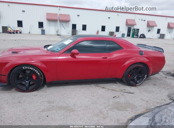 2C3CDZC95GH249128 2016 DODGE CHALLENGER Red უკანა სალონის ხედი