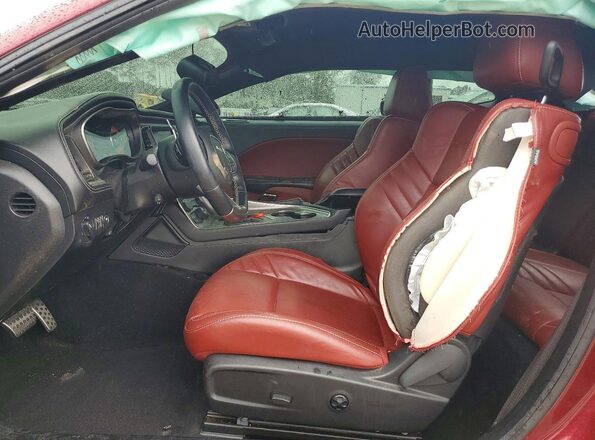 2C3CDZC96NH199885 2022 DODGE CHALLENGER Burgundy Front interior view