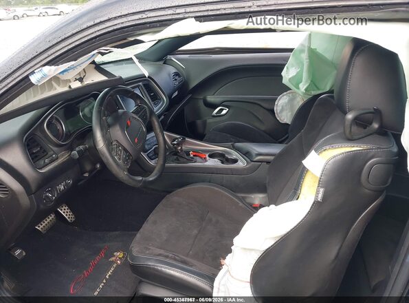 2C3CDZFJ1KH618534 2019 DODGE CHALLENGER Black Widok wnętrza z przodu