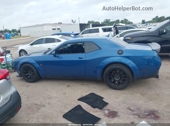 2C3CDZFJ1NH109077 2022 DODGE CHALLENGER Синий Вид задней части салона