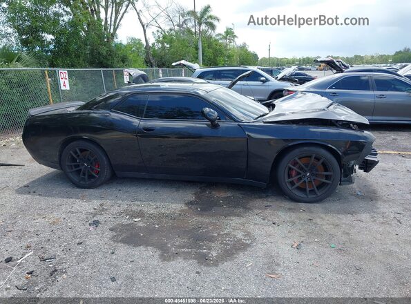 2C3CDZFJ2JH178855 2018 DODGE CHALLENGER Черный Панорамный вид салона 360°