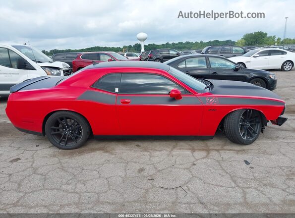 2C3CDZFJ3LH146645 2020 DODGE CHALLENGER Оранжевый Вид задней части салона