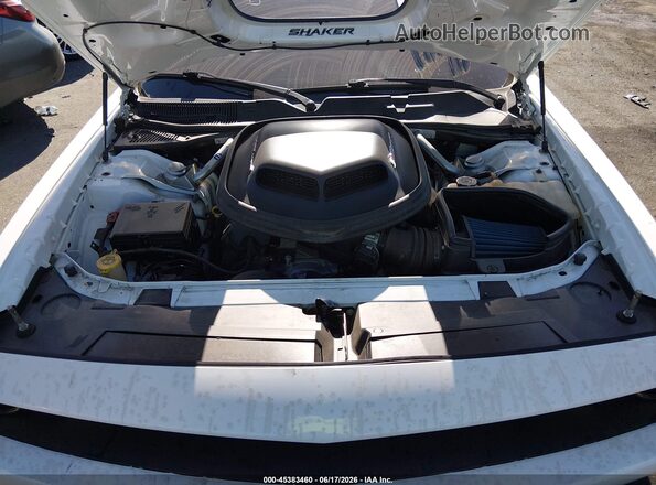 2C3CDZFJ6KH749944 2019 DODGE CHALLENGER White უკანა ხედი