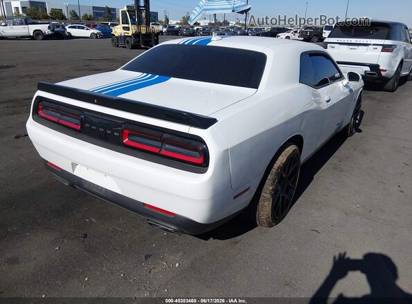 2C3CDZFJ6KH749944 2019 DODGE CHALLENGER White უკანა მარჯვენა
