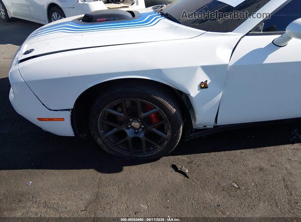 2C3CDZFJ6KH749944 2019 DODGE CHALLENGER White წინა ხედი