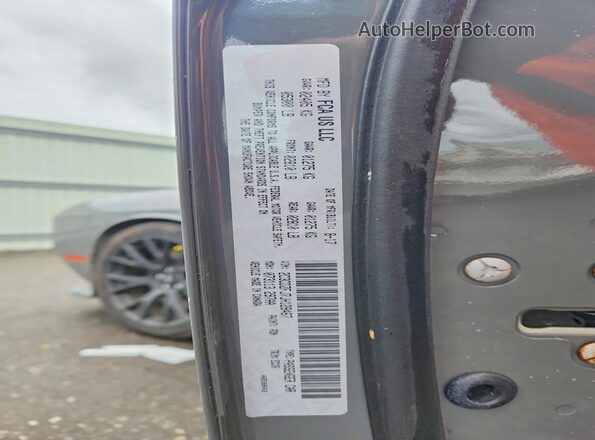 2C3CDZFJ7JH128467 2018 DODGE CHALLENGER Gray Շարժիչի բաժամունքի տեսք