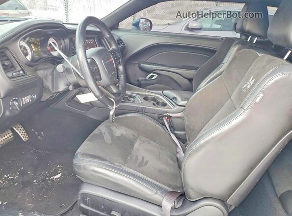 2C3CDZFJ7MH603040 2021 DODGE CHALLENGER Blue Vista interior delantera