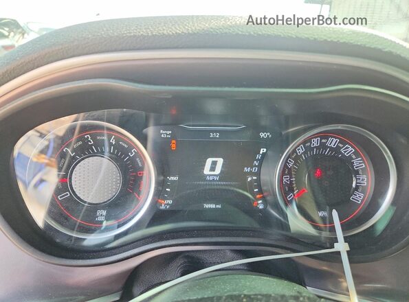 2C3CDZFJ8LH176191 2020 DODGE CHALLENGER Черный Вид щитка приборов