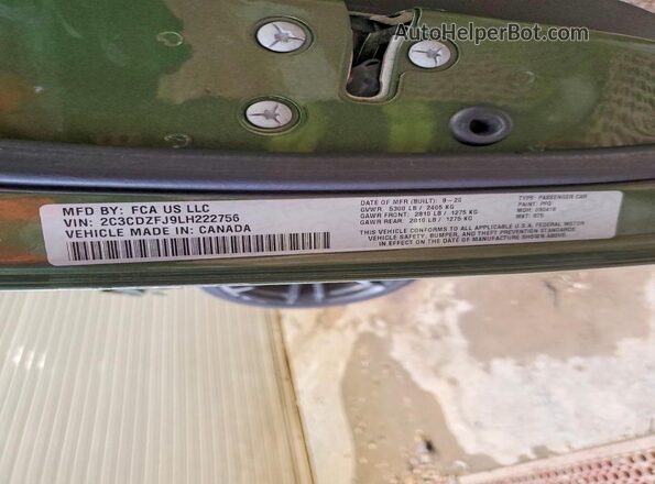 2C3CDZFJ9LH222756 2020 DODGE CHALLENGER Green Widok naklejki z numerem VIN