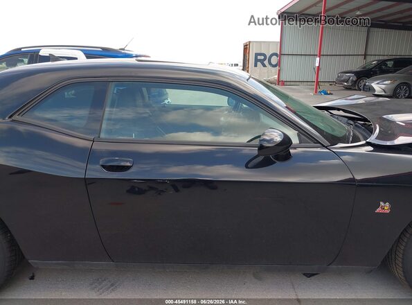 2C3CDZFJ9PH694266 2023 DODGE CHALLENGER Black Vista interior de 360 grados