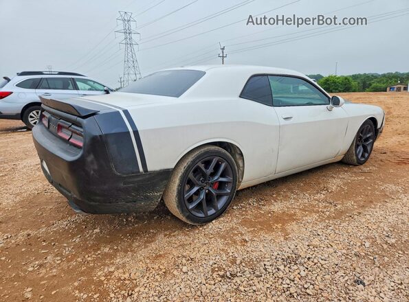 2C3CDZFJXJH224013 2018 DODGE CHALLENGER White Rear right