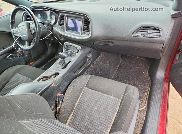 2C3CDZGG0LH146752 2020 DODGE CHALLENGER Бордовый Вид панели приборов