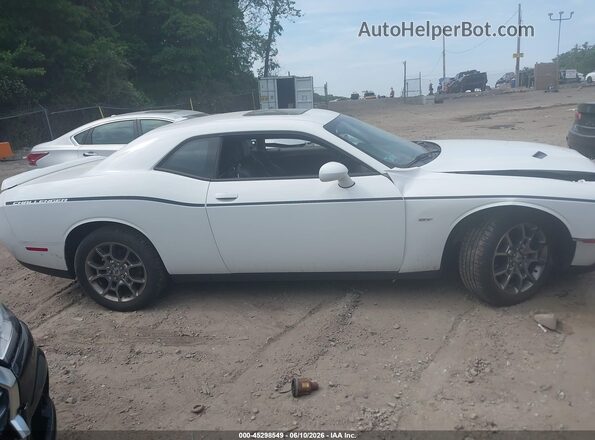 2C3CDZGG5HH584934 2017 DODGE CHALLENGER White Սալոնի հետևի տեսք