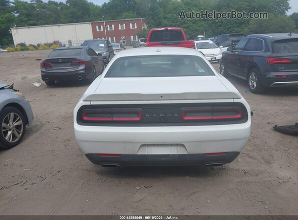 2C3CDZGG5HH584934 2017 DODGE CHALLENGER White 