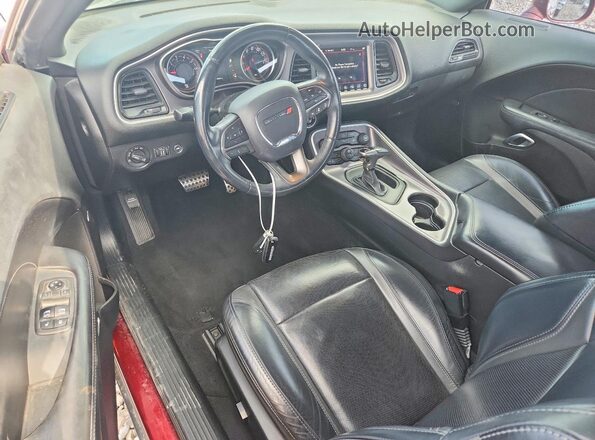 2C3CDZGG6KH612490 2019 DODGE CHALLENGER Maroon Dashboard view