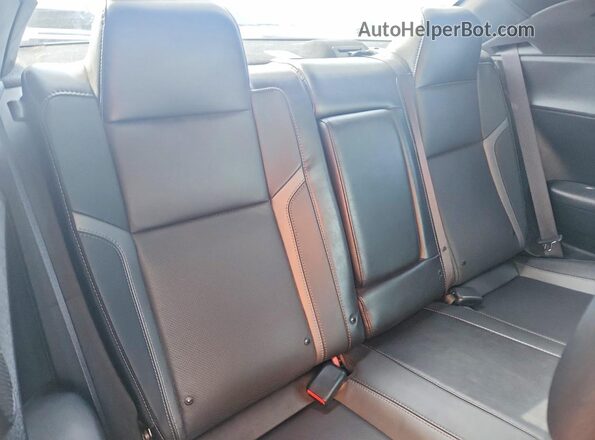 2C3CDZGG6KH612490 2019 DODGE CHALLENGER Maroon Rear seats view
