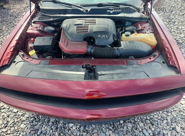 2C3CDZGG6KH612490 2019 DODGE CHALLENGER Maroon Rear interior view