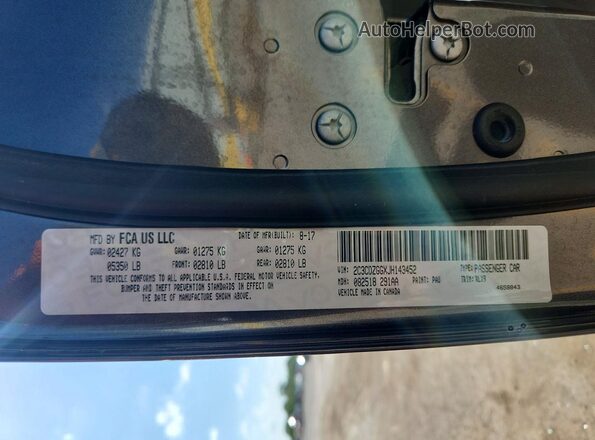 2C3CDZGGXJH143452 2018 DODGE CHALLENGER Gray Widok komory silnika