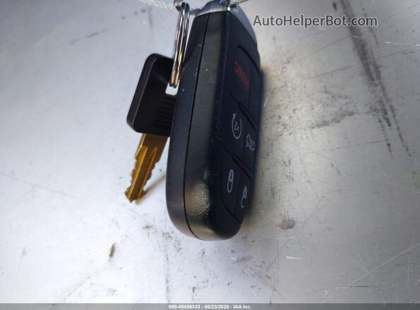 2C3CDZJG2MH672634 2021 DODGE CHALLENGER Белый Вид панели приборов