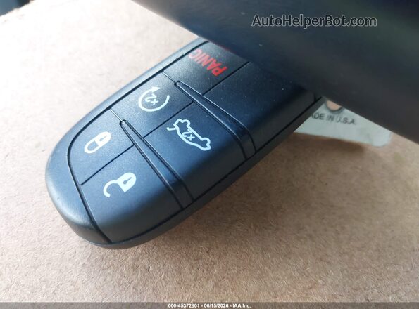 2C3CDZJG3MH563566 2021 DODGE CHALLENGER Серый Вид панели приборов