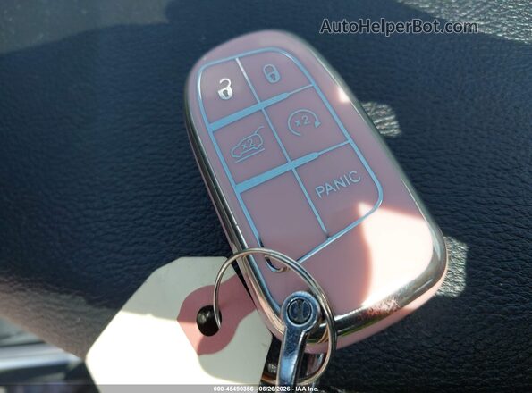2C3CDZJG6LH218594 2020 DODGE CHALLENGER Burgundy Vista del salpicadero