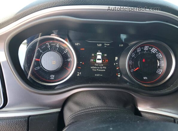 2C3CDZJGXKH591202 2019 DODGE CHALLENGER Blue Widok zestawu wskaźników