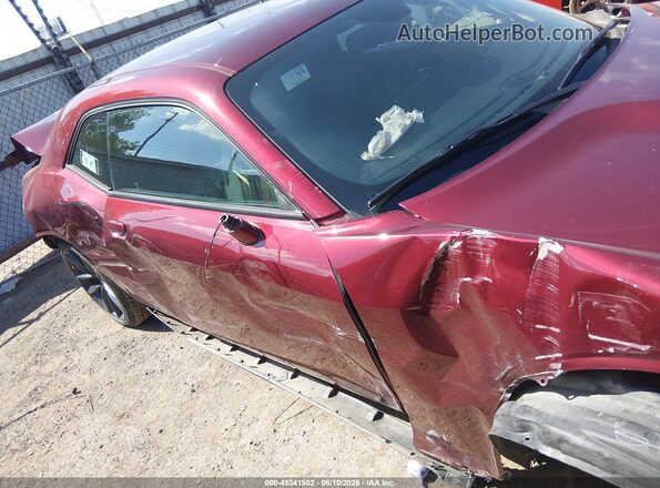 2C3CDZJGXLH173921 2020 DODGE CHALLENGER Red Vista interior trasera