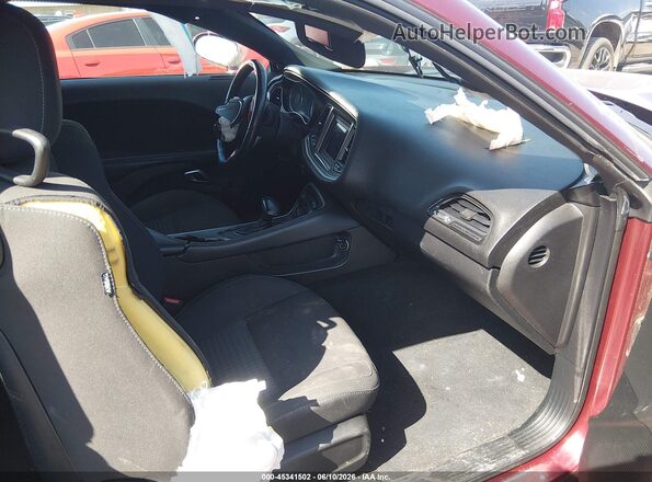 2C3CDZJGXLH173921 2020 DODGE CHALLENGER Red Vista interior delantera