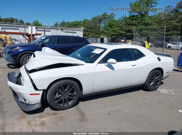 2C3CDZKGXNH165495 2022 DODGE CHALLENGER White Widok wnętrza 360 stopni