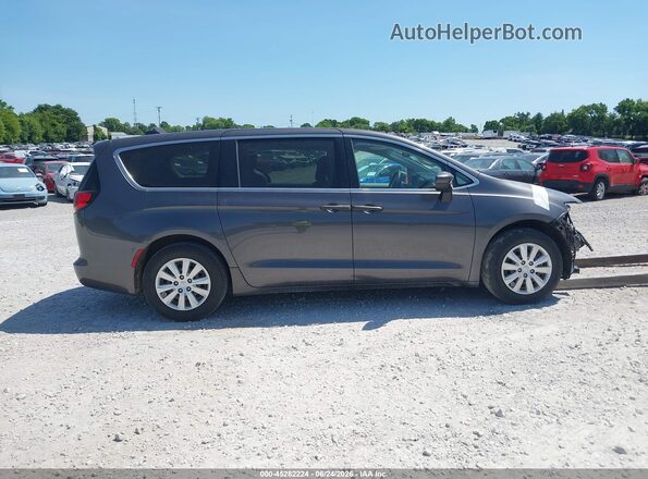 2C4RC1AGXMR565139 2021 CHRYSLER VOYAGER Gray 360 interior view