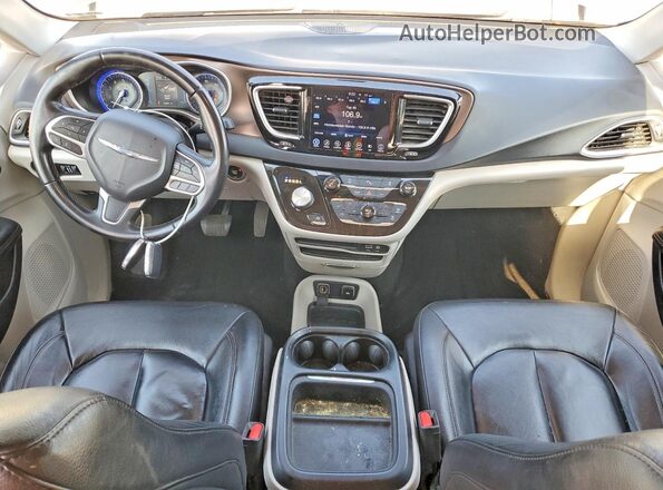 2C4RC1BG0HR757979 2017 CHRYSLER PACIFICA Угольный Вид панели приборов