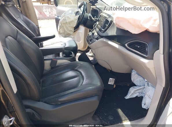 2C4RC1BG0KR577344 2019 CHRYSLER PACIFICA Black Սալոնի դիմացի տեսք
