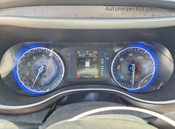 2C4RC1BG0LR120311 2020 CHRYSLER PACIFICA Silver Սարքավորումների վահանակի տեսք