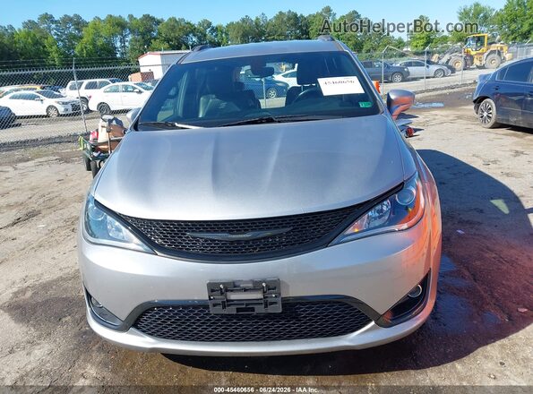 2C4RC1BG0LR290636 2020 CHRYSLER PACIFICA Silver უკანა სალონის ხედი