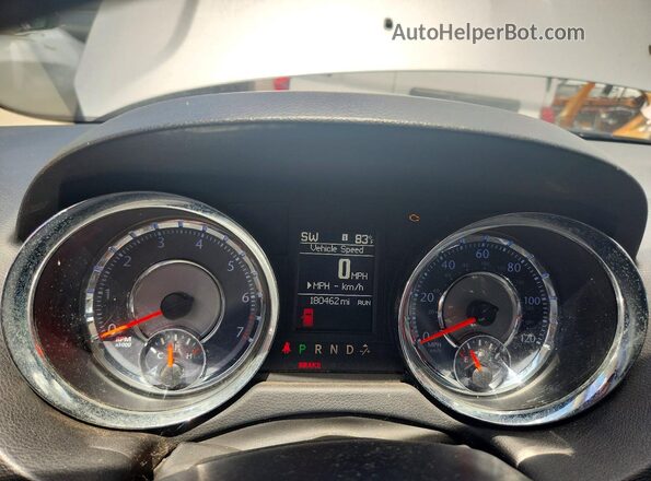 2C4RC1BG1GR173590 2016 CHRYSLER TOWN Silver Սարքավորումների վահանակի տեսք