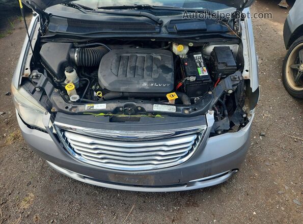 2C4RC1BG1GR173590 2016 CHRYSLER TOWN Silver Շարժիչի բաժամունքի տեսք